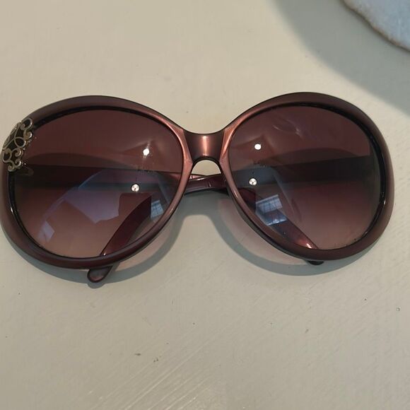 Yves Saint Laurent Paris Oversized Sunglasses Round 6136 Brownish Red Metallic